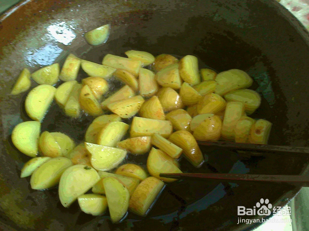 #美食#老年人怎样用大白菜段焖小土豆块