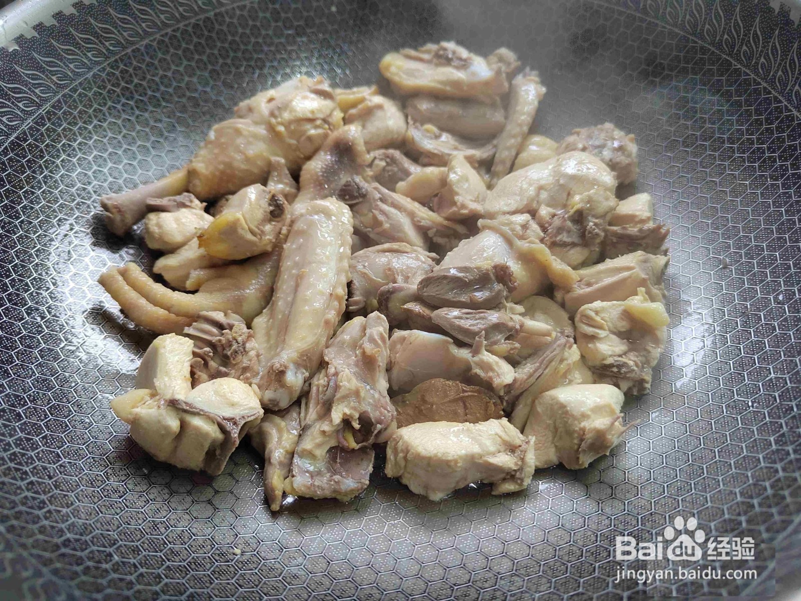 “木耳炖柴鸡”怎么做最好吃