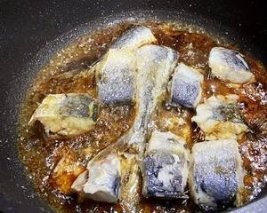 红烧冷冻鲅鱼