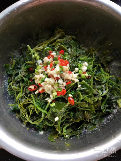 开胃灰灰菜的做法