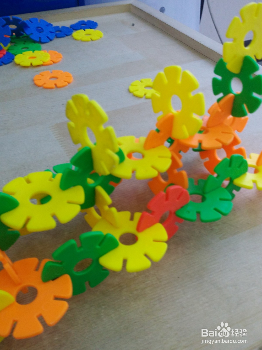 幼儿手工毛毛虫