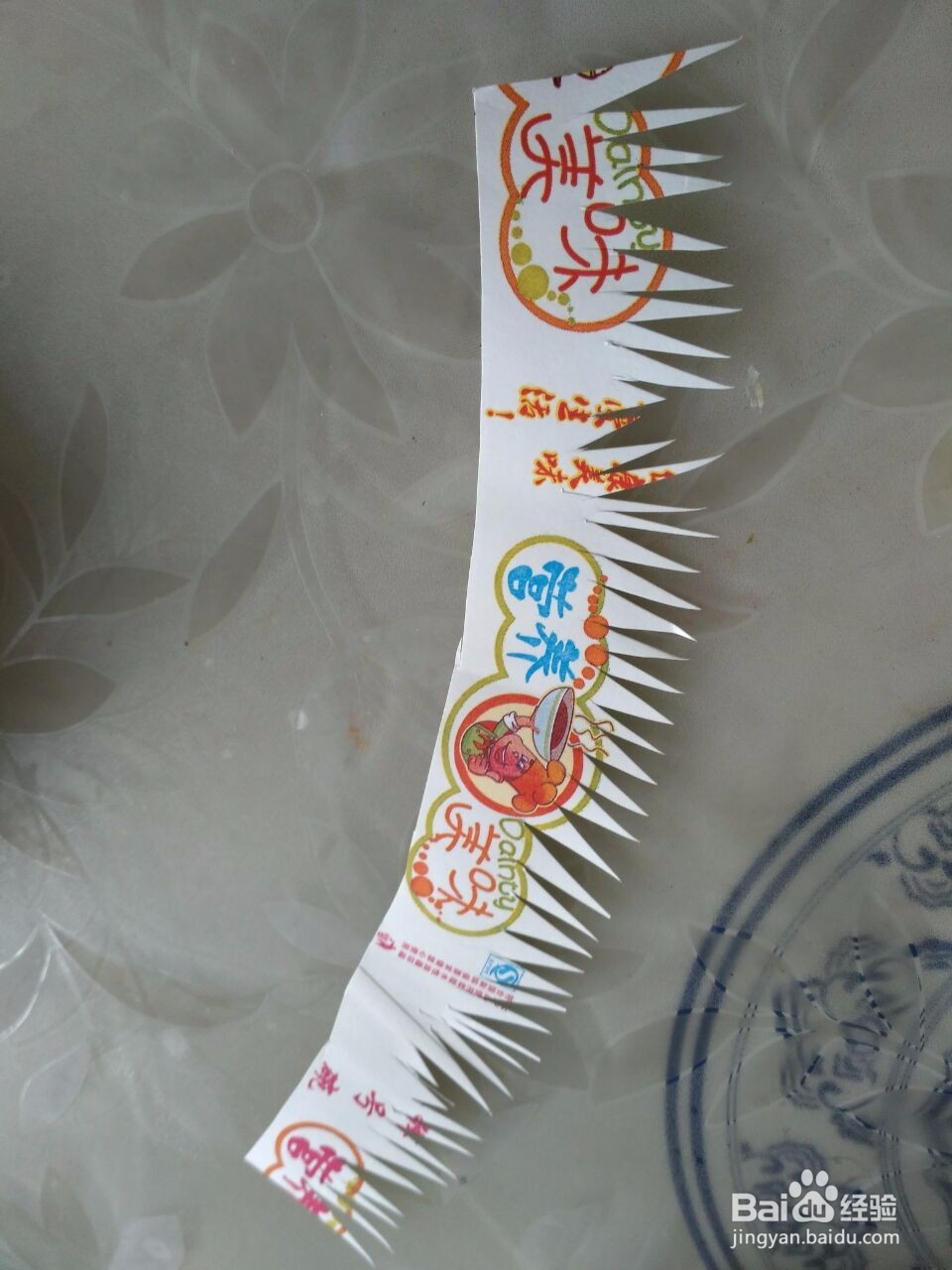 一次性纸碗还可做什么装饰