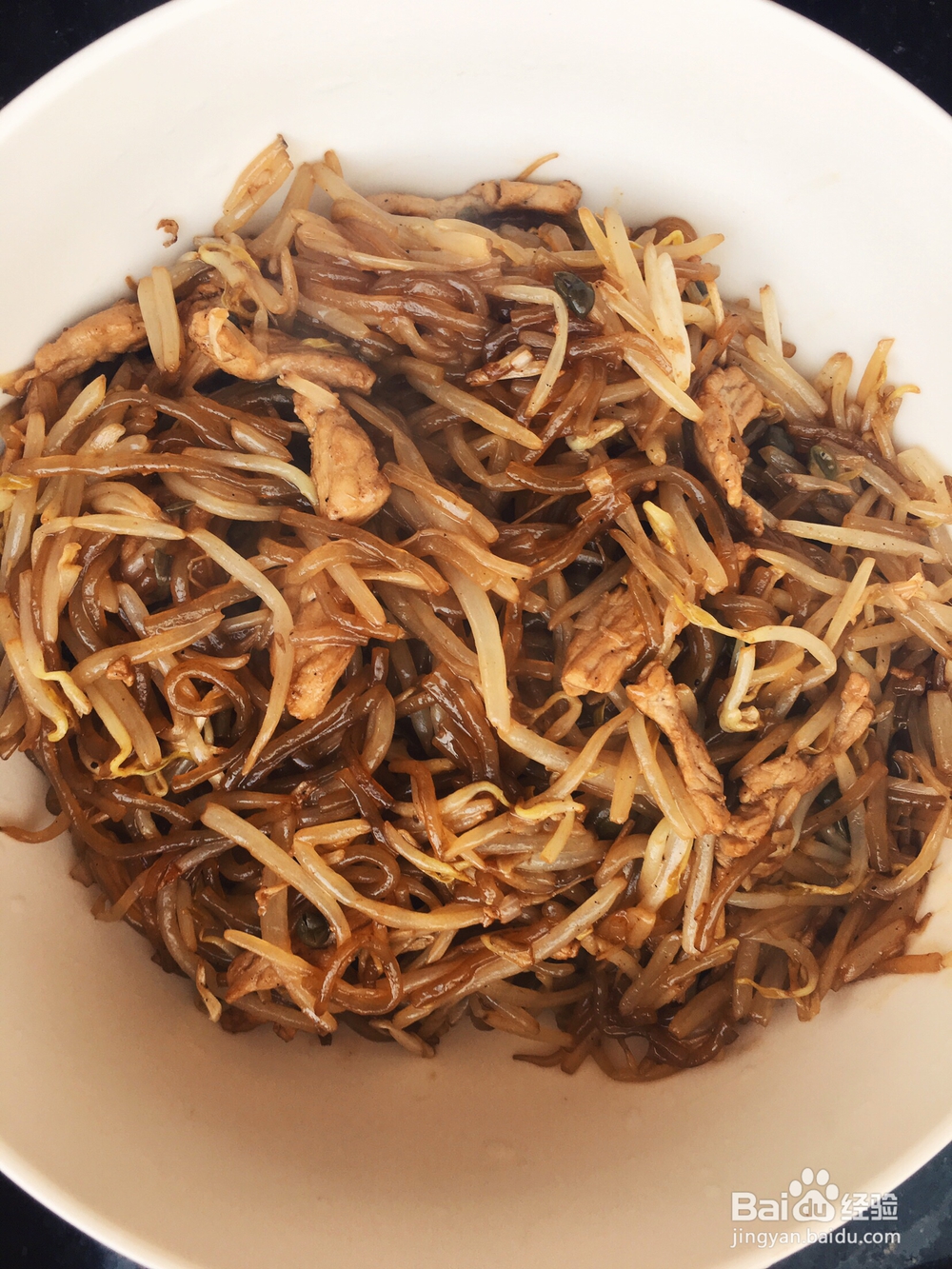 没那么讲究的家常粉条豆芽炒肉丝