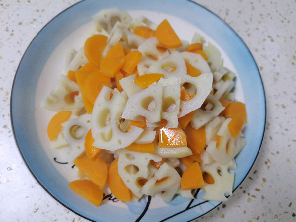 家常快手菜小炒藕丁