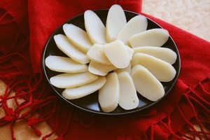 红糖桂花年糕,附带自制年糕的方法教程图解