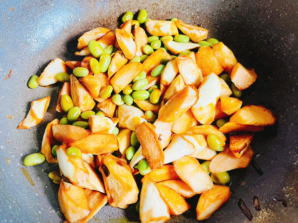 外婆乡油焖茭白毛豆