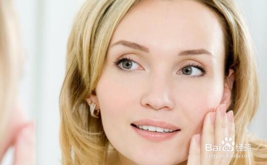 如何选一些滋养肌肤的护肤品