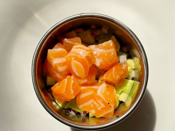 三文鱼牛油果塔塔