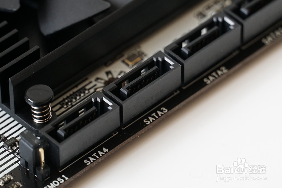 台式机主板常用接口介绍与插接教程