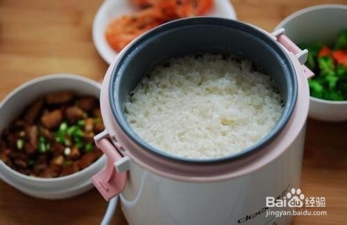 电饭锅煮饭经常性的粘锅怎么办
