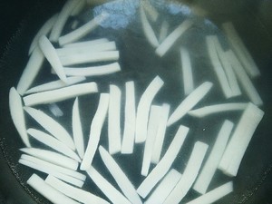 嵊州正宗年糕汤的做法