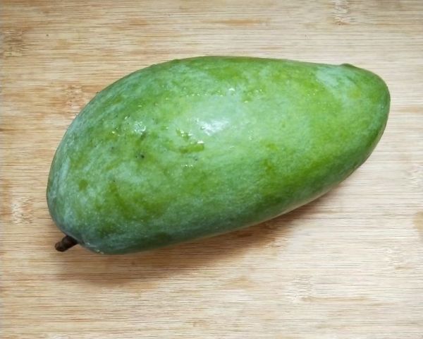 芒果虾仁坚果沙拉