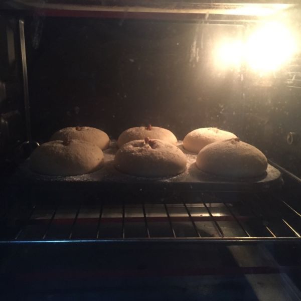 焦糖核桃软欧包