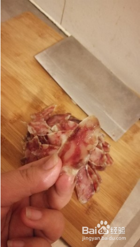 荷兰豆炒香肠的做法