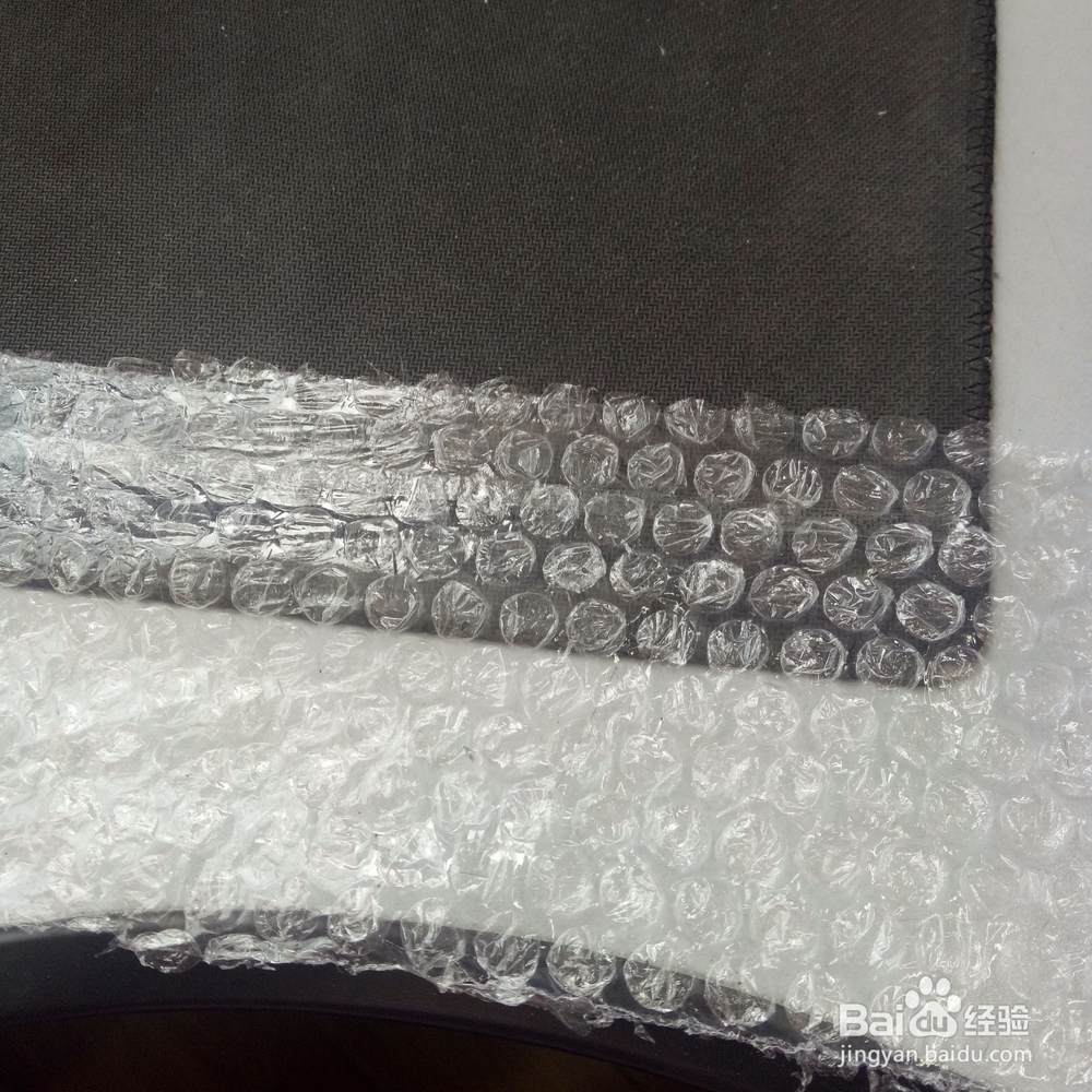 鼠标垫底部的保护层脱落怎么处理