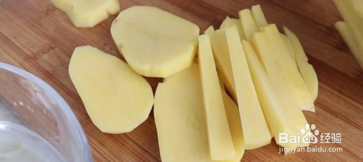 如何在家制作美味酥脆又实惠的薯条