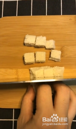 如何制作馒头鸡蛋饼？