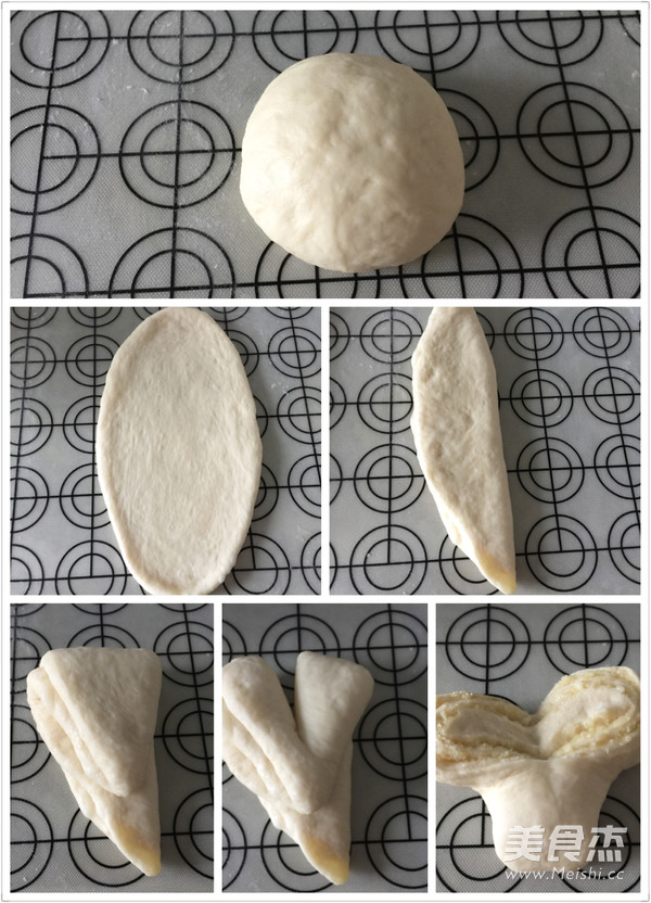 爱心椰蓉面包