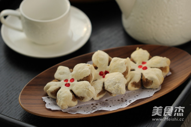 栗香梅花酥的做法
