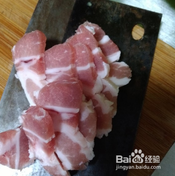 制作土豆炖南瓜