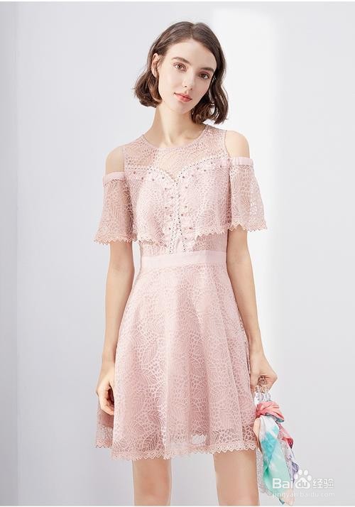 夏天，女生有哪些比较精致的穿搭方式