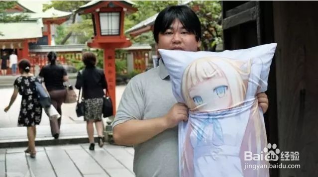 家里有两兄弟，一个大龄啃老怎么办？