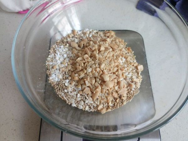 红糖燕麦花生酥饼