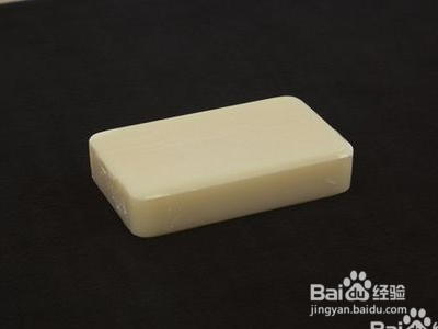 下雨天后视镜看不见了怎么办