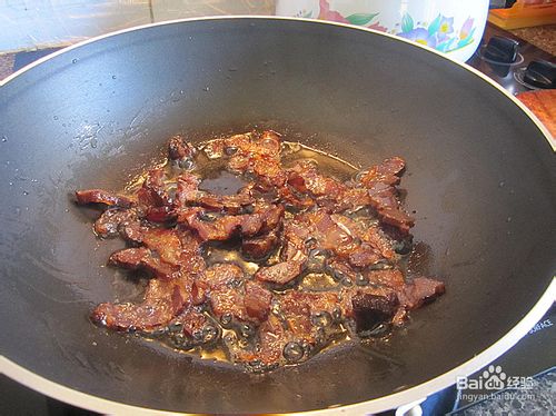 腊肉炒秋葵