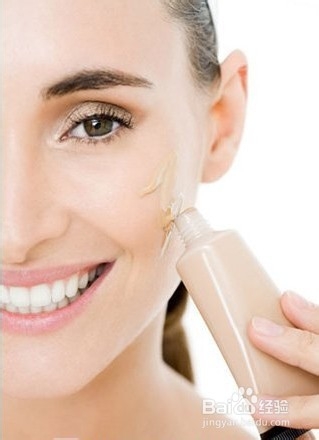 打粉底的手法不难学 避开以下5个误区就行