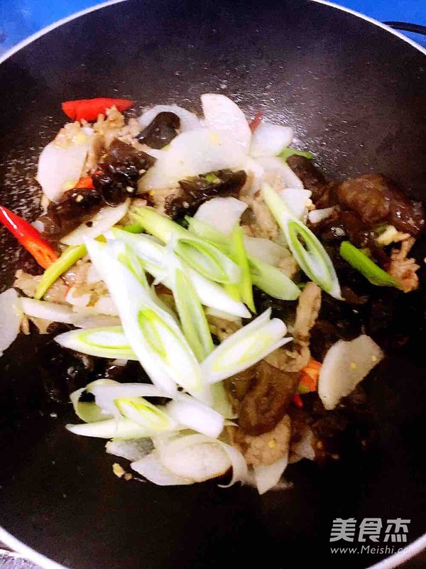 山药木耳炒肉片