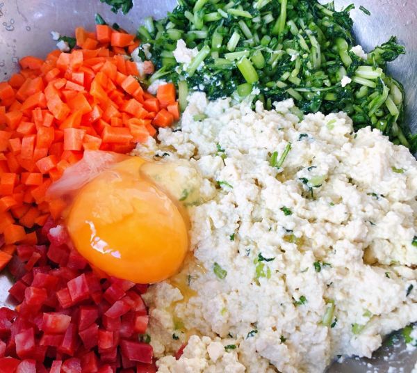 腊肠豆腐时蔬丸