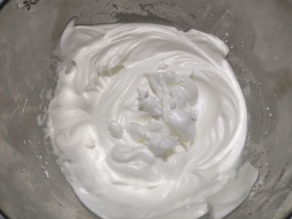 奇异果爆浆蛋糕