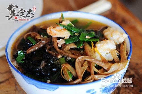 家传大虾面的做法