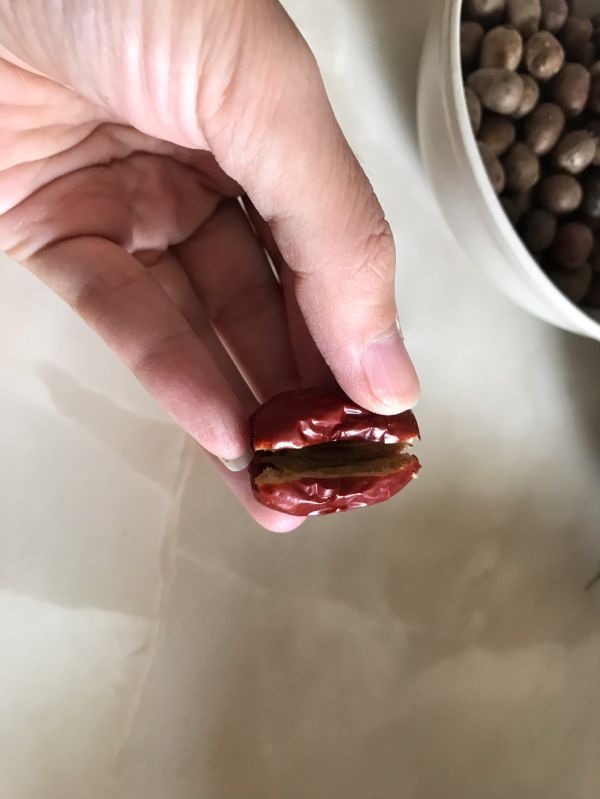 椰蓉枣夹山药豆