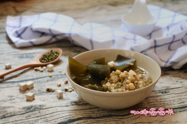 绿豆海带炖冰糖