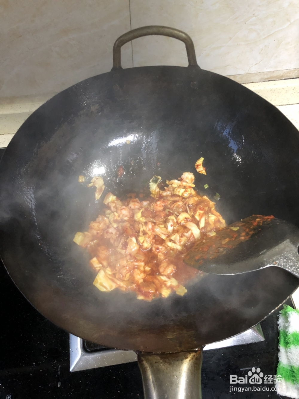 美味挡不住的辣白菜鲜虾炒饭