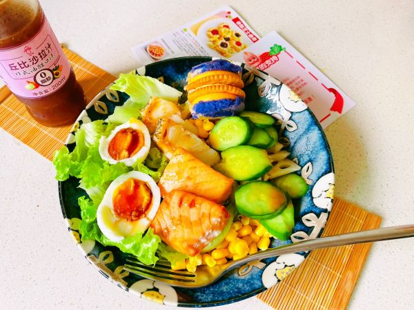 丘比汁三文鱼蔬菜