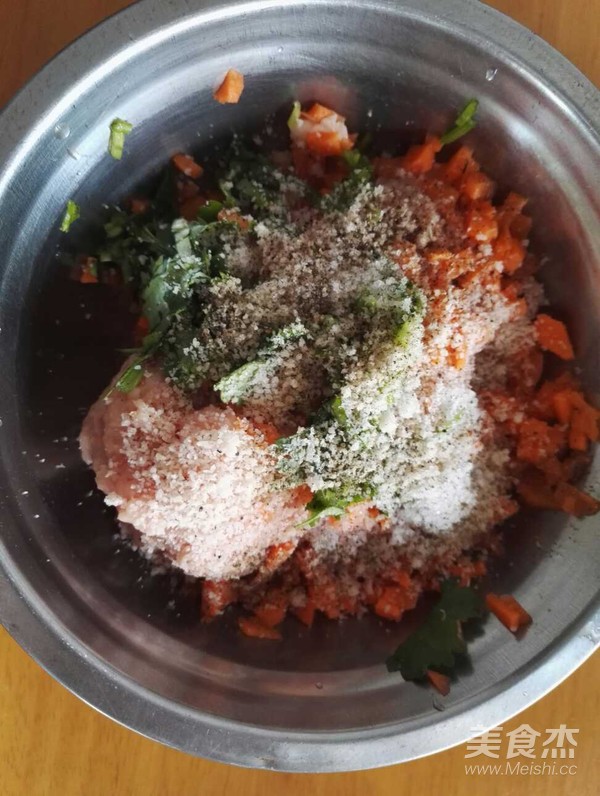 花红柳绿肉丸虾