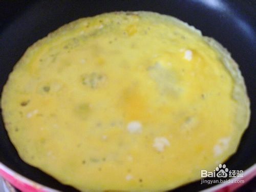 【简单制作的花样饼大全】快手早餐家里吃----火腿双色鸡蛋饼