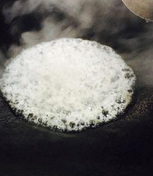 家常酥脆挂霜花生