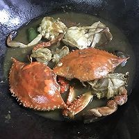 如何制作螃蟹咖喱饭