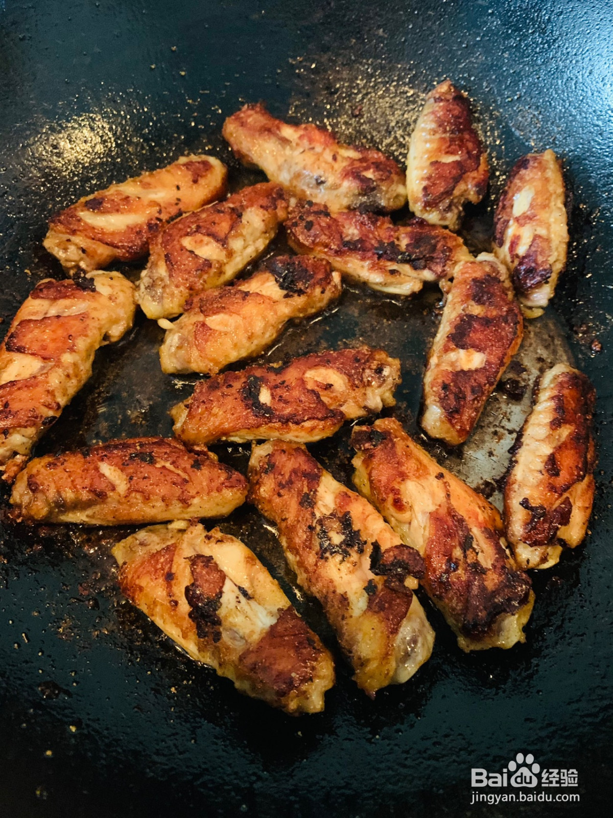 蒜香煎鸡翅的做法