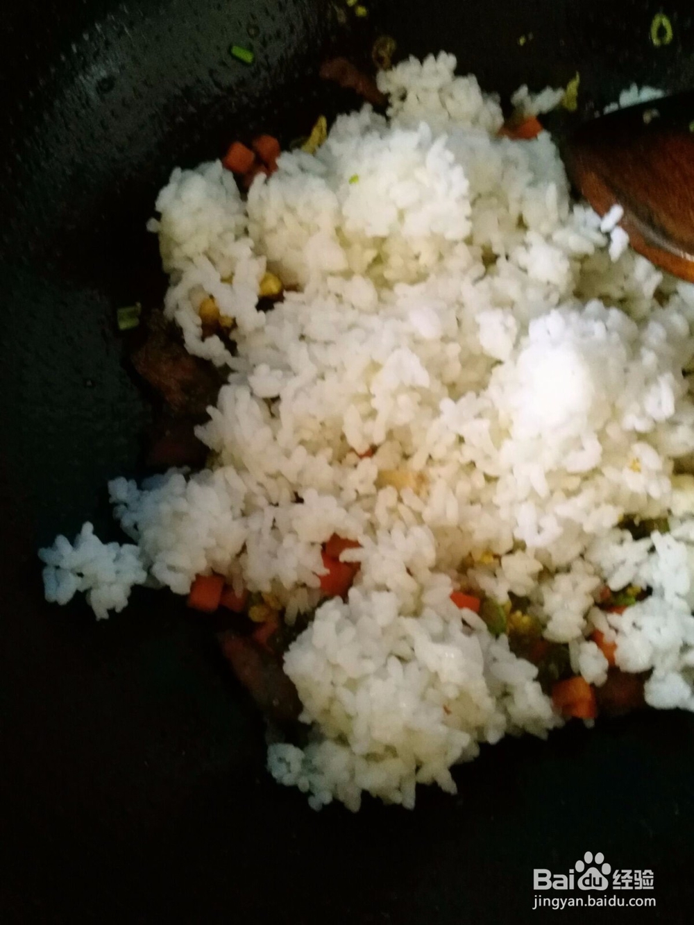 家常炒米饭的做法