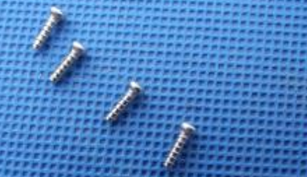 厚2毫米不锈钢的可以冲直径2MM的孔吗