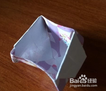 怎样折礼品盒？