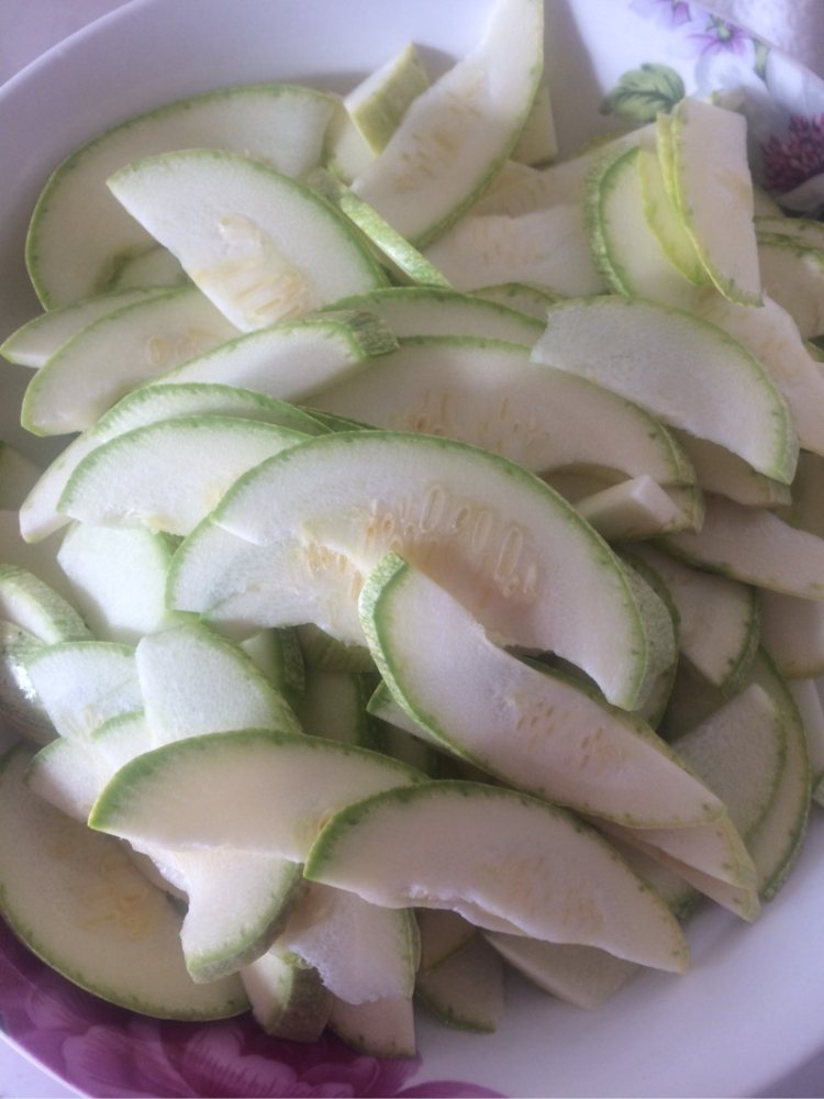 角瓜炒鸡蛋，味道真的棒极了！