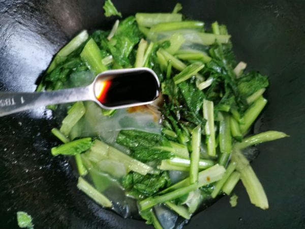 油渣粉皮小白菜