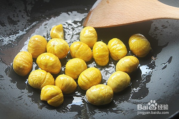 栗子焖鸡翅怎么做