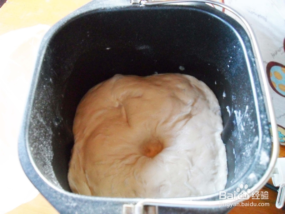 享受暖暖的午后阳光——芝麻小餐包